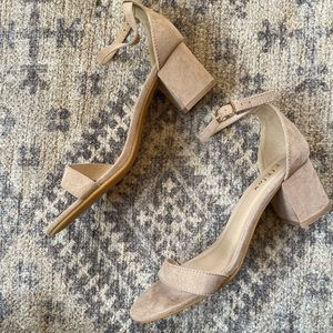 NWT Nude Heels